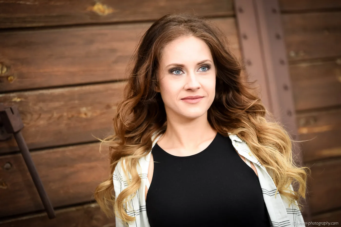 Portrait on location, 2015